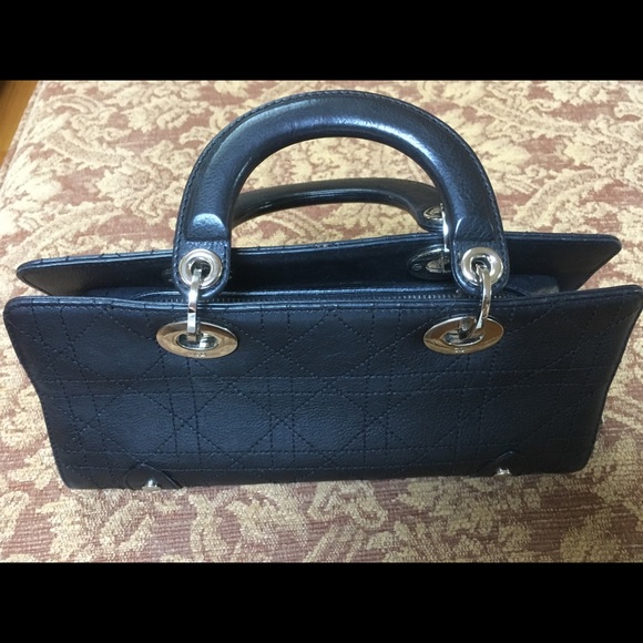 Christian Dior Lady Dior Leather Handbag - Picture 4 of 13